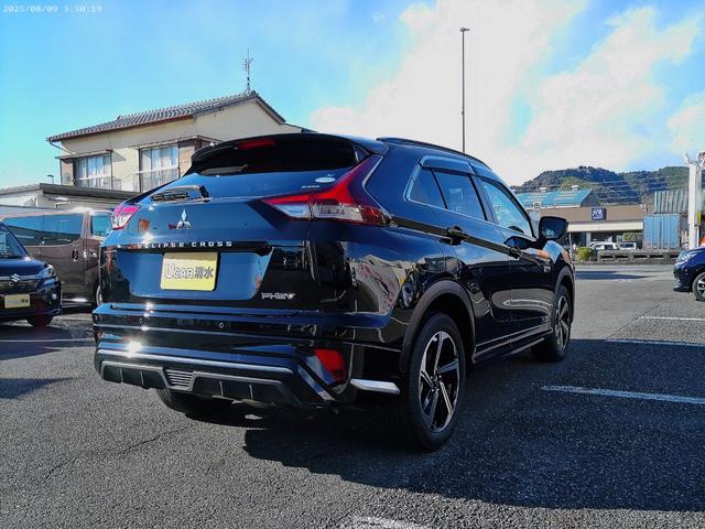エクリプスクロスPHEV P 8インチスマートフォン連携オーディオ Bluetoothオーディオ 電動パノラマサンルーフ ルーフレール クルーズコントロール 自動防眩ルームミラー パワーシート ETC 100V AC電源(7枚目)