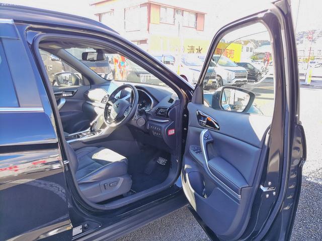 エクリプスクロスPHEV P 8インチスマートフォン連携オーディオ Bluetoothオーディオ 電動パノラマサンルーフ ルーフレール クルーズコントロール 自動防眩ルームミラー パワーシート ETC 100V AC電源(37枚目)