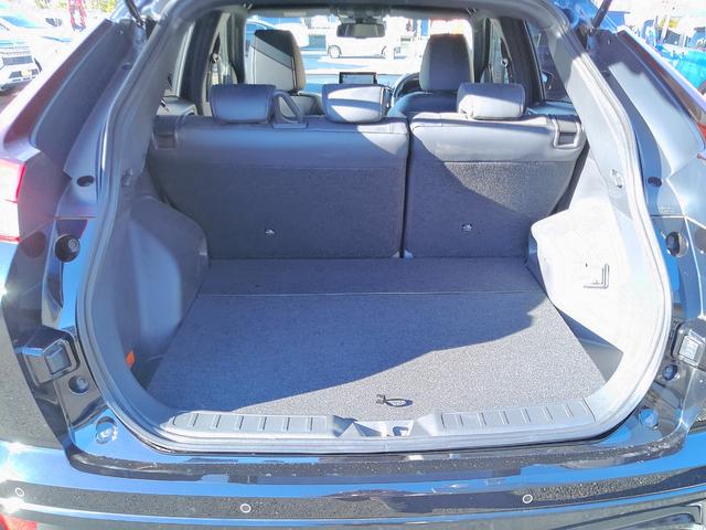 エクリプスクロスPHEV P 8インチスマートフォン連携オーディオ Bluetoothオーディオ 電動パノラマサンルーフ ルーフレール クルーズコントロール 自動防眩ルームミラー パワーシート ETC 100V AC電源(44枚目)