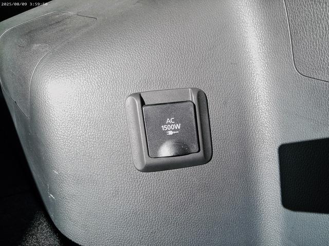 エクリプスクロスPHEV P 8インチスマートフォン連携オーディオ Bluetoothオーディオ 電動パノラマサンルーフ ルーフレール クルーズコントロール 自動防眩ルームミラー パワーシート ETC 100V AC電源(47枚目)