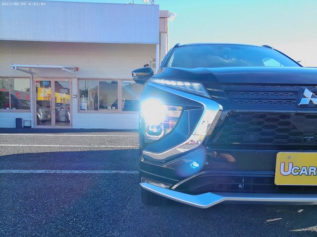 エクリプスクロスPHEV P 8インチスマートフォン連携オーディオ Bluetoothオーディオ 電動パノラマサンルーフ ルーフレール クルーズコントロール 自動防眩ルームミラー パワーシート ETC 100V AC電源(52枚目)