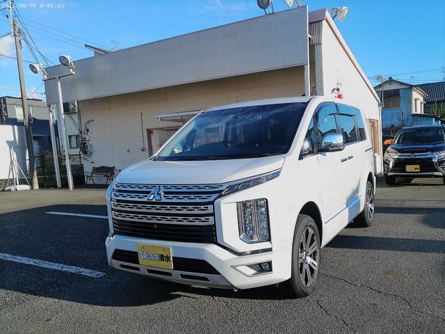 デリカＤ：５ Ｐ　純正１０．１型メモリーナビ　全周囲カメラ　ＥＴＣ　両側電動スライドドア　クリーンディーゼルターボ　電動テールゲート　４ＷＤ　ドラレコ　電動パーキングブレーキ　８人乗り　電動オートステップ（7枚目）