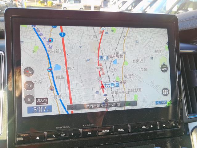 デリカＤ：５ Ｐ　純正１０．１型メモリーナビ　全周囲カメラ　ＥＴＣ　両側電動スライドドア　クリーンディーゼルターボ　電動テールゲート　４ＷＤ　ドラレコ　電動パーキングブレーキ　８人乗り　電動オートステップ（10枚目）