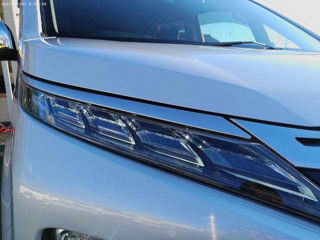 デリカＤ：５ Ｐ　純正１０．１型メモリーナビ　全周囲カメラ　ＥＴＣ　両側電動スライドドア　クリーンディーゼルターボ　電動テールゲート　４ＷＤ　ドラレコ　電動パーキングブレーキ　８人乗り　電動オートステップ（21枚目）