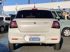 ���Ҥϥ����������ǥ����顼�α��Ĥ�����ż֥��󥿡� 3