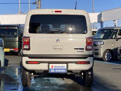 ���Ҥϥ����������ǥ����顼�α��Ĥ�����ż֥��󥿡� 3