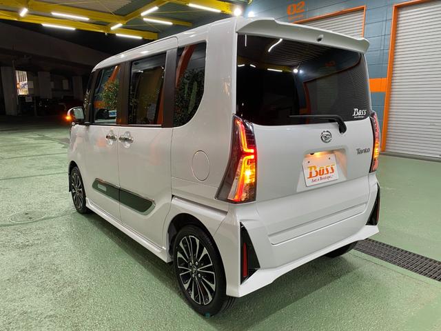 タント カスタムＲＳ　ワンオーナー　禁煙車　ターボ　ナビＴＶフルセグ　パノラマカメラ　サイドガーニッシュ　ＥＴＣ　２カメドラレコ　アダプティブクルーズコントロール　シートヒーター　両側パワースライドドア　ＬＥＤオートライト（7枚目）