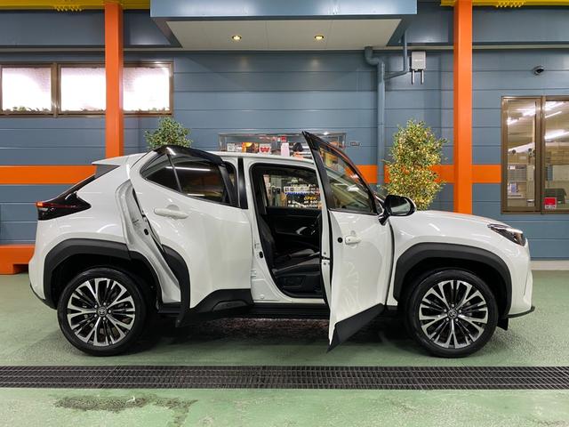 ヤリスクロス Z ワンオーナー 禁煙車 純正ナビTVフルセグ TVキャンセラー パノラマカメラ 2カメドラレコ ETC オートクルーズコントロール クリアランスソナー シートヒーター LEDオートライト(5枚目)