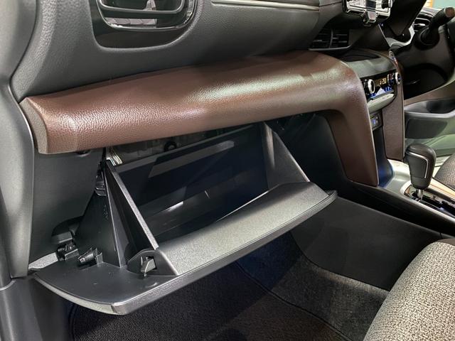 ヤリスクロス Z ワンオーナー 禁煙車 純正ナビTVフルセグ TVキャンセラー パノラマカメラ 2カメドラレコ ETC オートクルーズコントロール クリアランスソナー シートヒーター LEDオートライト(36枚目)