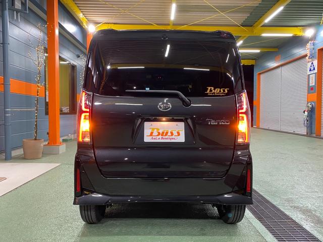 タント カスタムＲＳ　ワンオーナー　禁煙車　ターボ　アルパイン１０インチナビＴＶフルセグ　パノラマカメラ　サイドガーニッシュ　ＥＴＣ　２カメドラレコ　アダプティブクルーズコントロール　シートヒーター　両側パワースライドドア（8枚目）
