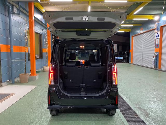 タント カスタムＲＳ　ワンオーナー　禁煙車　ターボ　アルパイン１０インチナビＴＶフルセグ　パノラマカメラ　サイドガーニッシュ　ＥＴＣ　２カメドラレコ　アダプティブクルーズコントロール　シートヒーター　両側パワースライドドア（9枚目）