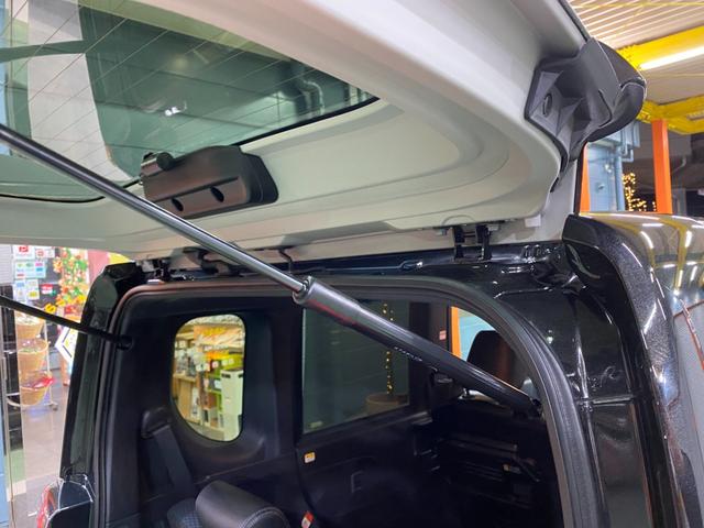 タント カスタムＲＳ　ワンオーナー　禁煙車　ターボ　アルパイン１０インチナビＴＶフルセグ　パノラマカメラ　サイドガーニッシュ　ＥＴＣ　２カメドラレコ　アダプティブクルーズコントロール　シートヒーター　両側パワースライドドア（12枚目）