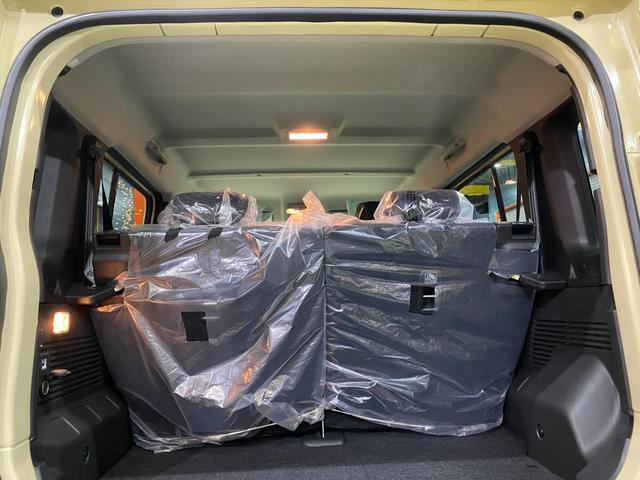 ジムニーノマド ＦＣ　登録済未使用車　ＤＡＭＤフェイスチェンジキット　ＤＡＭＤアルミホイール　ヘッドライトガード　フォグランプガード　ＬＥＤポジションランプ　ＢＯＳＳデザインフロアーマット　オートクルーズコントロール（9枚目）