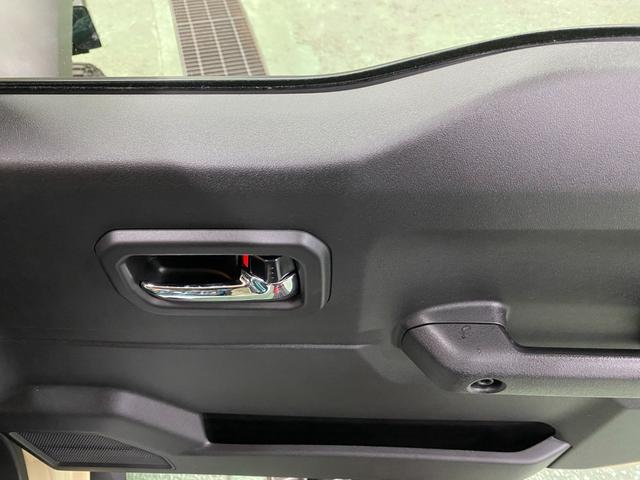 ジムニーノマド ＦＣ　登録済未使用車　ＤＡＭＤフェイスチェンジキット　ＤＡＭＤアルミホイール　ヘッドライトガード　フォグランプガード　ＬＥＤポジションランプ　ＢＯＳＳデザインフロアーマット　オートクルーズコントロール（26枚目）