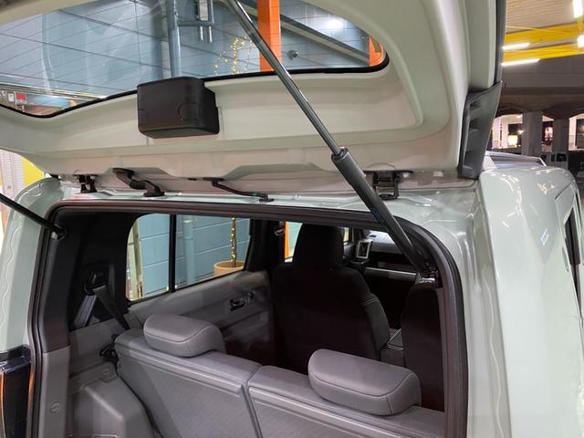 タフト Ｇターボ　ダーククロムベンチャー　ワンオーナー　禁煙車　ＤＡＭＤフェイスチェンジ　ゴツゴツタイヤ　ナビＴＶフルセグ　パノラマカメラ　オートクルーズコントロール　クリアランスソナー　ＬＥＤオートライト　ＢＯＳＳデザインフロアーマット（11枚目）