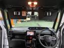 カスタムＸ　ワンオーナー　禁煙車　ナビＴＶフルセグ　パノラマカメラ　クリアランスソナー　レーンアシスト　ＬＥＤオートライト　両側パワースライドドア　左右シートヒーター　スマートキー　ＢＯＳＳデザインフロアーマット（13枚目）
