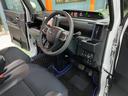 カスタムＸ　ワンオーナー　禁煙車　ナビＴＶフルセグ　パノラマカメラ　クリアランスソナー　レーンアシスト　ＬＥＤオートライト　両側パワースライドドア　左右シートヒーター　スマートキー　ＢＯＳＳデザインフロアーマット（16枚目）