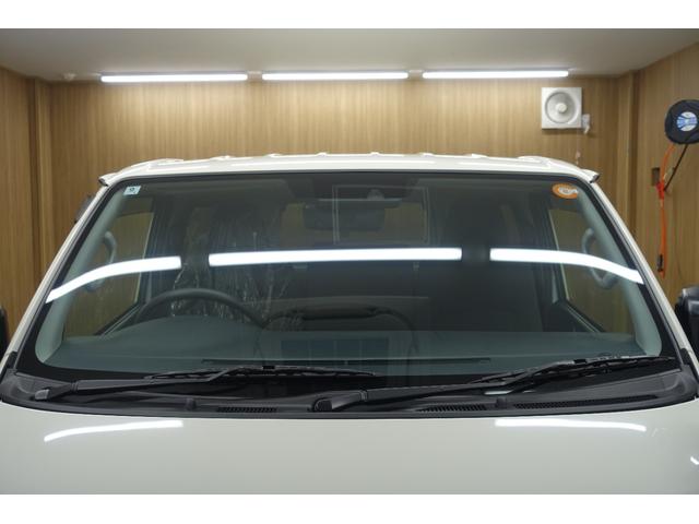 ハイエースバン ロングＤＸ　ＧＬパッケージ　登録済未使用車・ＬＥＤヘッドランプ・デジタルインナーミラー・パノラミックビューモニター・リアクーラーヒーター・セーフティーセンス・車線逸脱警報・１００Ｖ電源・イージークローザースライド（35枚目）