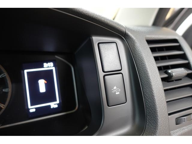 ハイエースバン ロングＤＸ　ＧＬパッケージ　登録済未使用車・ＬＥＤヘッドランプ・デジタルインナーミラー・パノラミックビューモニター・リアクーラーヒーター・セーフティーセンス・車線逸脱警報・１００Ｖ電源・イージークローザースライド（61枚目）