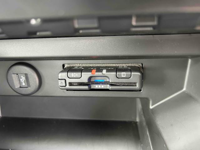 ソリオバンディット ハイブリッドＭＶ　禁煙車　ドライブレコーダー　ＥＴＣ　全周囲カメラ　ナビ　ＴＶ　クリアランスソナー　オートクルーズコントロール　レーンアシスト　衝突被害軽減システム　両側電動スライドドア　オートライト　ＬＥＤヘッド（9枚目）