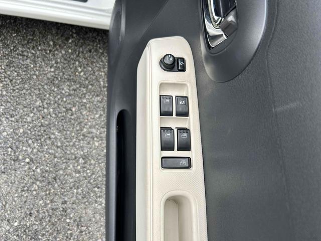 ミラココア ココアプラスX 禁煙 車検令和9年11月 ドライブレコーダー 社外アルミ ETC ナビTV スマートキー アイドリングストップ ベンチシート 盗難防止システム CD DVD再生 USB ミュージックプレイヤー接続可(11枚目)