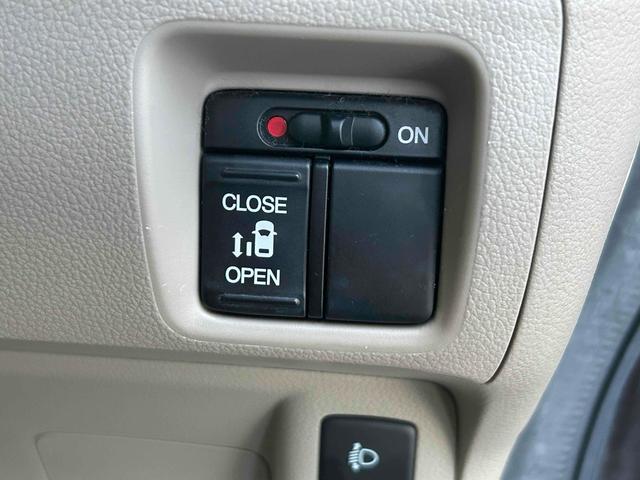 N-BOX G・Lパッケージ 禁煙車 バックカメラ ディスプレイオーディオ 電動スライドドア TV スマートキー アイスト ベンチシート CVT 盗難防止システム CD USB Bluetooth アルミホイール 衝突安全ボディ(7枚目)