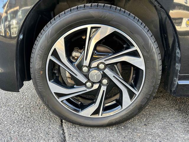 ご覧いただきありがとうございます♪気になったお車がありましたらお気軽にお電話をください♪