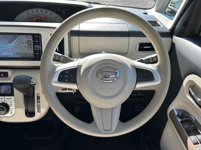 ムーヴキャンバス Ｘメイクアップリミテッド　ＳＡＩＩＩ　禁煙　走行１万ｋ台　ドラレコ　ＥＴＣ　全周囲カメラ　両側電動スライドドア　ナビ　ＴＶ　クリアランスソナー　衝突被害軽減システム　オートマチックハイビーム　スマートキー　アイストップ（3枚目）