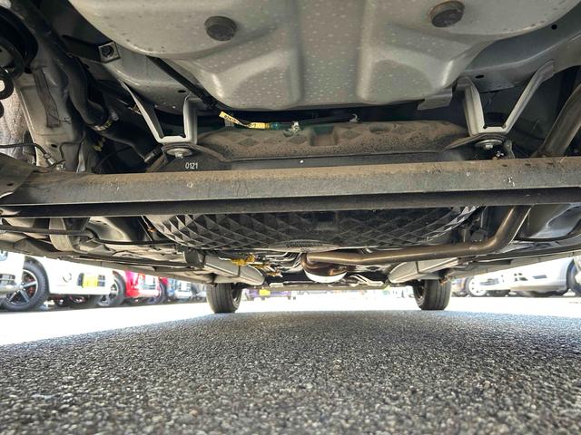 ムーヴキャンバス Ｘメイクアップリミテッド　ＳＡＩＩＩ　禁煙　走行１万ｋ台　ドラレコ　ＥＴＣ　全周囲カメラ　両側電動スライドドア　ナビ　ＴＶ　クリアランスソナー　衝突被害軽減システム　オートマチックハイビーム　スマートキー　アイストップ（35枚目）