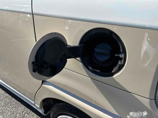 ムーヴキャンバス Ｘメイクアップリミテッド　ＳＡＩＩＩ　禁煙　走行１万ｋ台　ドラレコ　ＥＴＣ　全周囲カメラ　両側電動スライドドア　ナビ　ＴＶ　クリアランスソナー　衝突被害軽減システム　オートマチックハイビーム　スマートキー　アイストップ（40枚目）