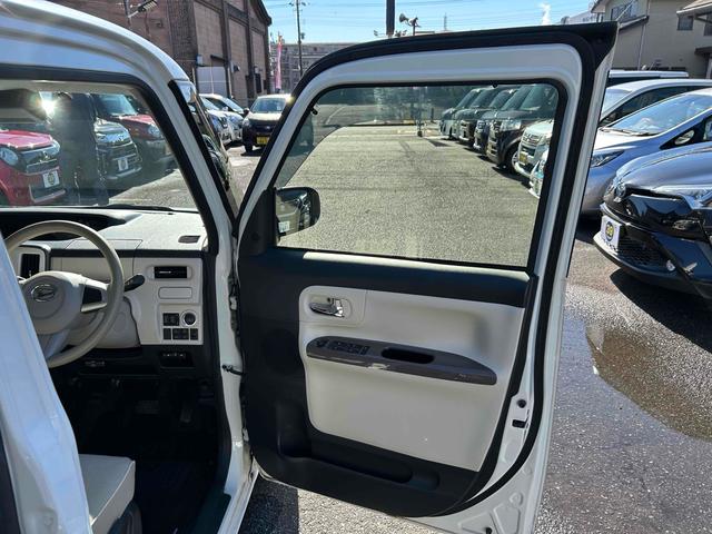 ムーヴキャンバス Ｘメイクアップリミテッド　ＳＡＩＩＩ　禁煙　走行１万ｋ台　ドラレコ　ＥＴＣ　全周囲カメラ　両側電動スライドドア　ナビ　ＴＶ　クリアランスソナー　衝突被害軽減システム　オートマチックハイビーム　スマートキー　アイストップ（47枚目）