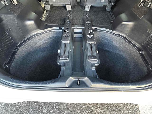 アルファード 2.5S タイプゴールドIII 禁煙車 後席モニター ドラレコ バックカメラ ナビ TV クリアランスソナー レーダークルーズ ツインサンルーフ 衝突被害軽減 両側電動スライドドア オートハイビーム オートライト 電動リアゲート(34枚目)