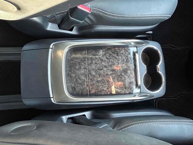 アルファード 2.5S タイプゴールドIII 禁煙車 後席モニター ドラレコ バックカメラ ナビ TV クリアランスソナー レーダークルーズ ツインサンルーフ 衝突被害軽減 両側電動スライドドア オートハイビーム オートライト 電動リアゲート(62枚目)