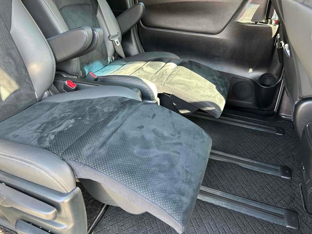 アルファード 2.5S タイプゴールドIII 禁煙車 後席モニター ドラレコ バックカメラ ナビ TV クリアランスソナー レーダークルーズ ツインサンルーフ 衝突被害軽減 両側電動スライドドア オートハイビーム オートライト 電動リアゲート(75枚目)