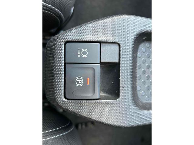 タフト Ｇ　クロムベンチャー　禁煙　ルーフキャリア　スカイフィールトップ　Ｂｌｕｅｔｏｏｔｈ　シートヒータ　ＥＴＣ　バックカメラ　ナビＴＶ　衝突被害軽減システム　オートライト　ＬＥＤヘッド　スマートキー　アイスト　コーナーセンサー（42枚目）