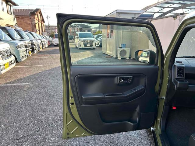 タフト Ｇ　クロムベンチャー　禁煙　ルーフキャリア　スカイフィールトップ　Ｂｌｕｅｔｏｏｔｈ　シートヒータ　ＥＴＣ　バックカメラ　ナビＴＶ　衝突被害軽減システム　オートライト　ＬＥＤヘッド　スマートキー　アイスト　コーナーセンサー（63枚目）