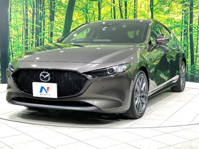 ＭＡＺＤＡ３ファストバック １５Ｓツーリング　禁煙車　衝突軽減　８．８型マツダコネクトナビ　全周囲カメラ　レーダークルーズコントロール　ＤＶＤ　Ｂｌｕｅｔｏｏｔｈ　純正１８インチアルミ　クリアランスソナー　アイドリングストップ　ＬＥＤヘッドライト（21枚目）