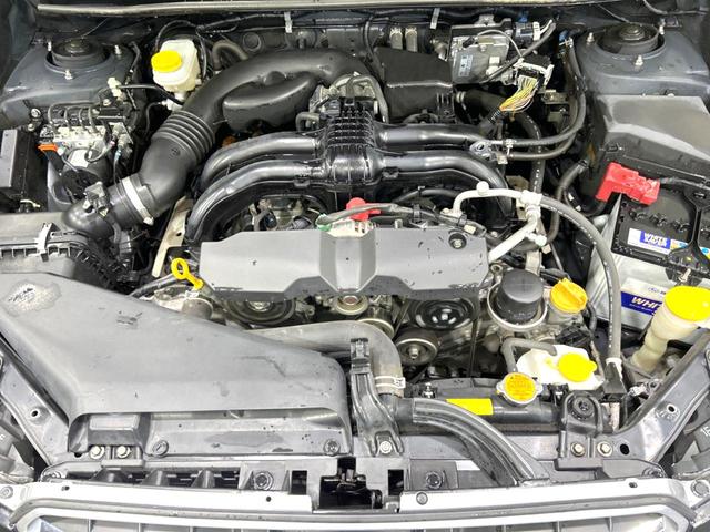 ２．０ｉ－Ｓアイサイト　アイサイトｖｅｒ２．０　禁煙車　ＳＤナビ　アダプティブクルーズ　バックカメラ　ＥＴＣ　Ｂｌｕｅｔｏｏｔｈ　フルセグ　ドライブレコーダー　シートヒーター　パワーシート　レザーシート　ＨＩＤヘッドライト(19枚目)