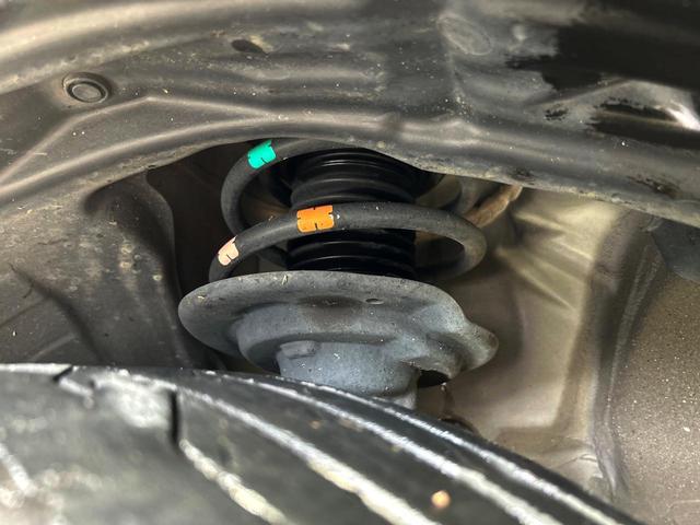 インプレッサスポーツ １．６ｉ－Ｓアイサイト　ＳＤナビ　レーダークルーズ　衝突被害軽減ブレーキ　バックモニター　ハーフレザーシート　パワーシート　ＥＴＣ　ＬＥＤヘッド　スマートキー　禁煙車　純正１７ＡＷ　盗難防止システム　アイドリングストップ（20枚目）