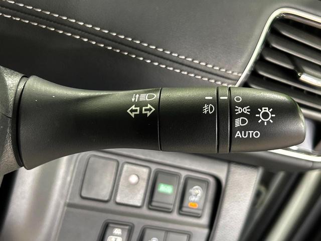 セレナ ハイウェイスター　後席モニター　両側電動ドア　全周囲カメラ　衝突被害軽減システム　禁煙車　ドラレコ　コーナーセンサー　スマートキー　ＬＥＤヘッド　ビルトインＥＴＣ　クルコン　パークアシスト　オートライト（49枚目）