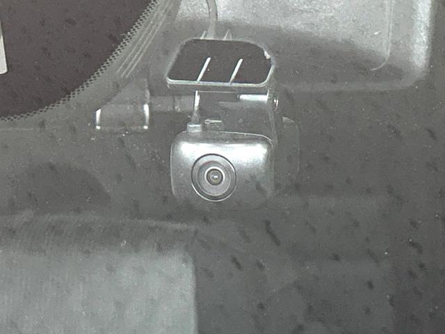 セレナ e-パワー ハイウェイスターV 両側電動ドア 純正SDナビ 全周囲カメラ 衝突被害軽減システム レーダークルーズ 禁煙車 コーナーセンサー スマートキー LEDヘッド ETC2.0 車線逸脱警報 オートライト オートエアコン(72枚目)