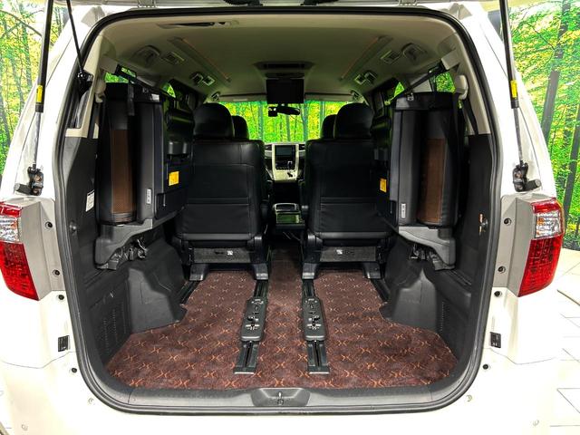 アルファード ２４０Ｓ　タイプゴールド　両側電動ドア　純正ＳＤナビ　後席モニター　バックカメラ　禁煙車　電動リアゲート　ハーフレザーシート　ドラレコ　コーナーセンサー　スマートキー　ＨＩＤヘッド　ビルトインＥＴＣ　クルコン　オートライト（11枚目）