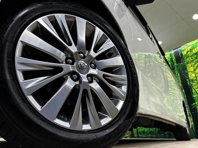 アルファード ２４０Ｓ　タイプゴールド　両側電動ドア　純正ＳＤナビ　後席モニター　バックカメラ　禁煙車　電動リアゲート　ハーフレザーシート　ドラレコ　コーナーセンサー　スマートキー　ＨＩＤヘッド　ビルトインＥＴＣ　クルコン　オートライト（14枚目）