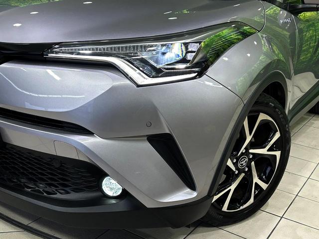 Ｃ－ＨＲ Ｇ　純正ＳＤナビ　バックカメラ　衝突被害軽減システム　レーダークルーズ　禁煙車　ハーフレザーシート　ドラレコ　コーナーセンサー　スマートキー　ＬＥＤヘッド　ビルトインＥＴＣ　オートハイビーム（12枚目）