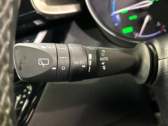 Ｃ－ＨＲ Ｇ　純正ＳＤナビ　バックカメラ　衝突被害軽減システム　レーダークルーズ　禁煙車　ハーフレザーシート　ドラレコ　コーナーセンサー　スマートキー　ＬＥＤヘッド　ビルトインＥＴＣ　オートハイビーム（52枚目）