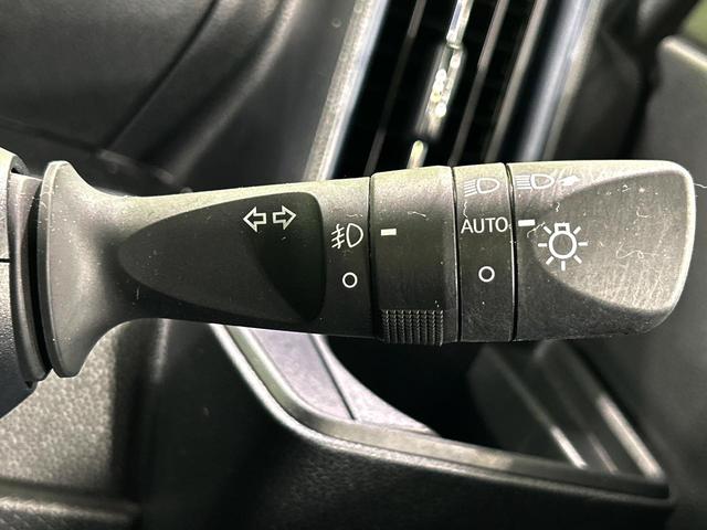 タント カスタムRS ターボ 両側電動ドア バックカメラ 衝突被害軽減システム 禁煙車 ハーフレザーシート ドラレコ コーナーセンサー スマートキー LEDヘッド オートハイビーム 車線逸脱警報 オートライト(45枚目)