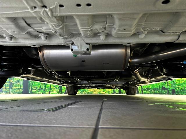 ステップワゴン ｅ：ＨＥＶスパーダ　登録済未使用車　両側電動ドア　バックカメラ　衝突被害軽減システム　レーダークルーズ　電動リアゲート　ハーフレザーシート　コーナーセンサー　スマートキー　ＬＥＤヘッド　オートハイビーム　車線逸脱警報（20枚目）