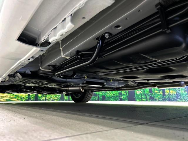 ステップワゴン ｅ：ＨＥＶスパーダ　登録済未使用車　両側電動ドア　バックカメラ　衝突被害軽減システム　レーダークルーズ　電動リアゲート　ハーフレザーシート　コーナーセンサー　スマートキー　ＬＥＤヘッド　オートハイビーム　車線逸脱警報（24枚目）