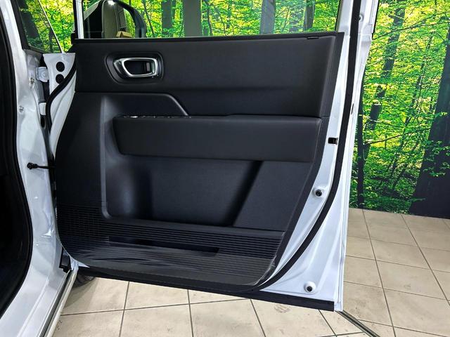 ステップワゴン ｅ：ＨＥＶスパーダ　登録済未使用車　両側電動ドア　バックカメラ　衝突被害軽減システム　レーダークルーズ　電動リアゲート　ハーフレザーシート　コーナーセンサー　スマートキー　ＬＥＤヘッド　オートハイビーム　車線逸脱警報（36枚目）