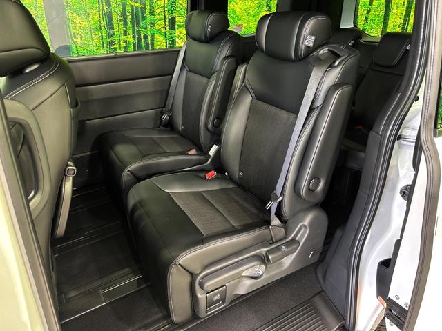 ステップワゴン ｅ：ＨＥＶスパーダ　登録済未使用車　両側電動ドア　バックカメラ　衝突被害軽減システム　レーダークルーズ　電動リアゲート　ハーフレザーシート　コーナーセンサー　スマートキー　ＬＥＤヘッド　オートハイビーム　車線逸脱警報（38枚目）